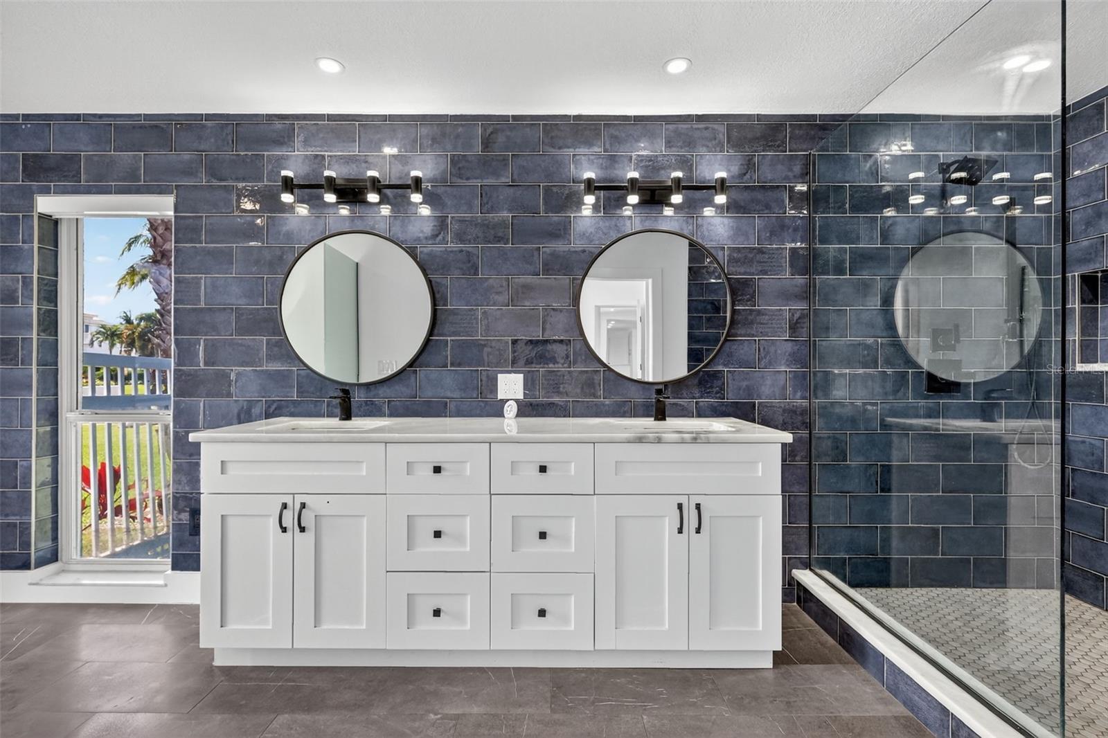 ISLAND ESTATES OF CLEARWATER - Residential