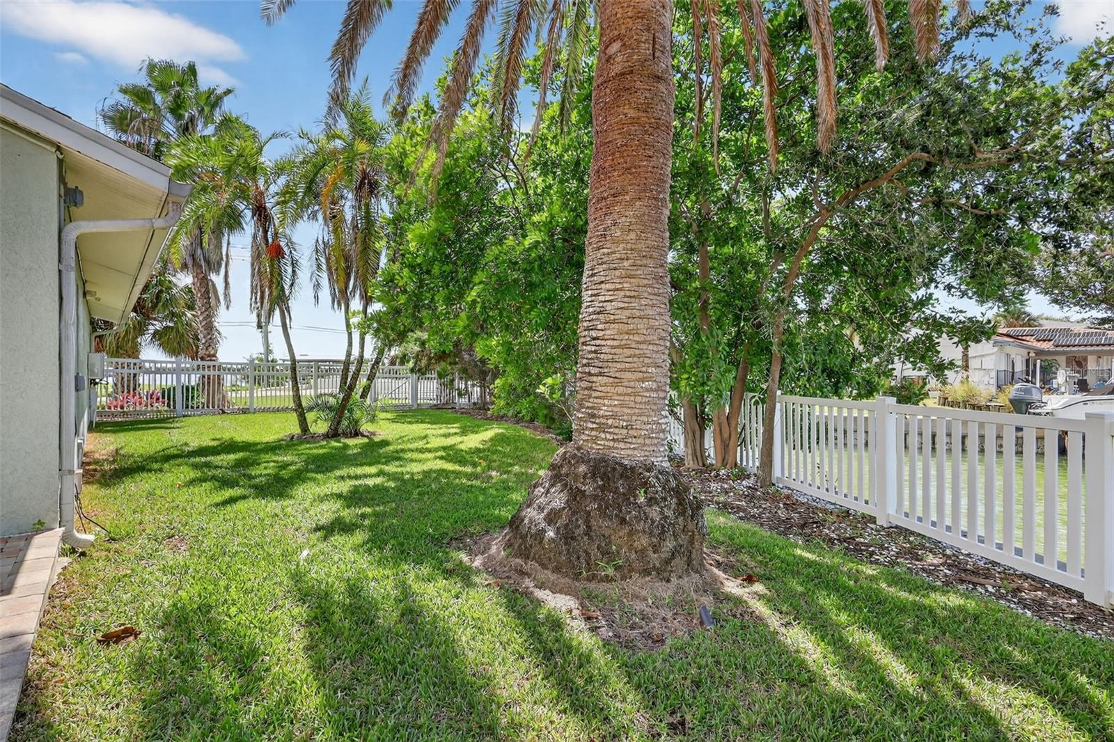 ISLAND ESTATES OF CLEARWATER - Residential