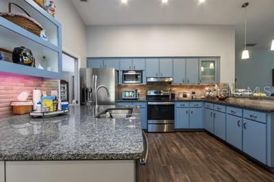 LANDMARK WOODS II - Residential