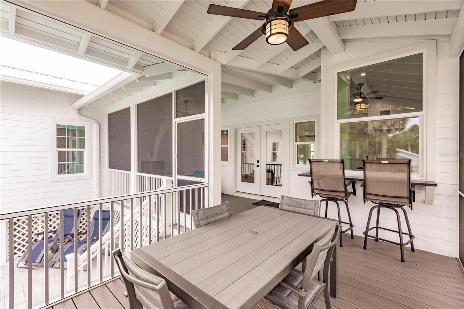 SARASOTA BEACH - Residential