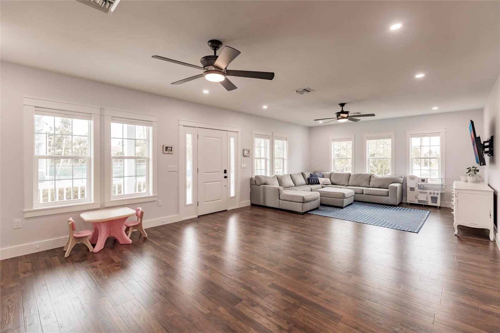 SARASOTA BEACH - Residential