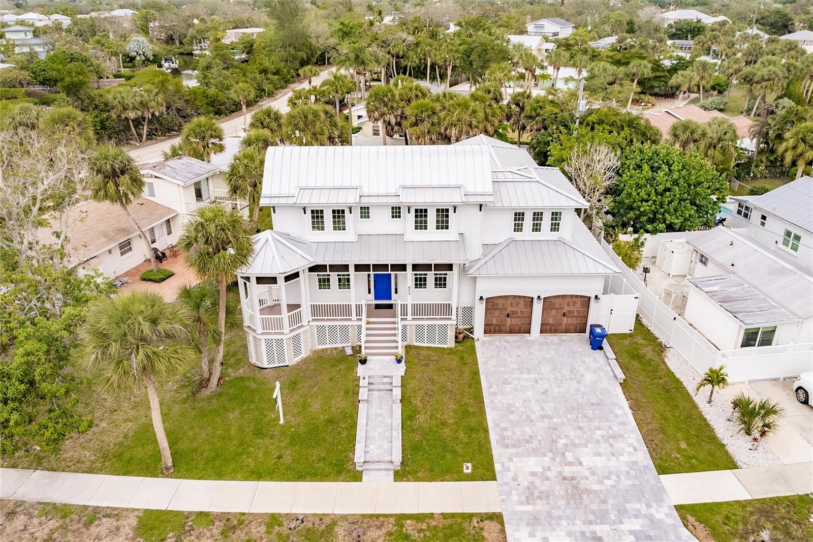 SARASOTA BEACH - Residential