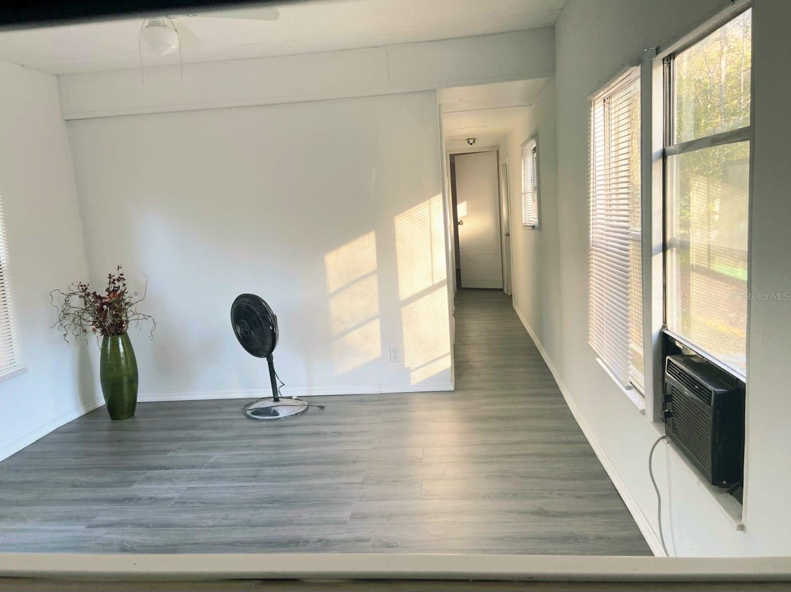 002079 - SHERWOOD FOREST - Residential