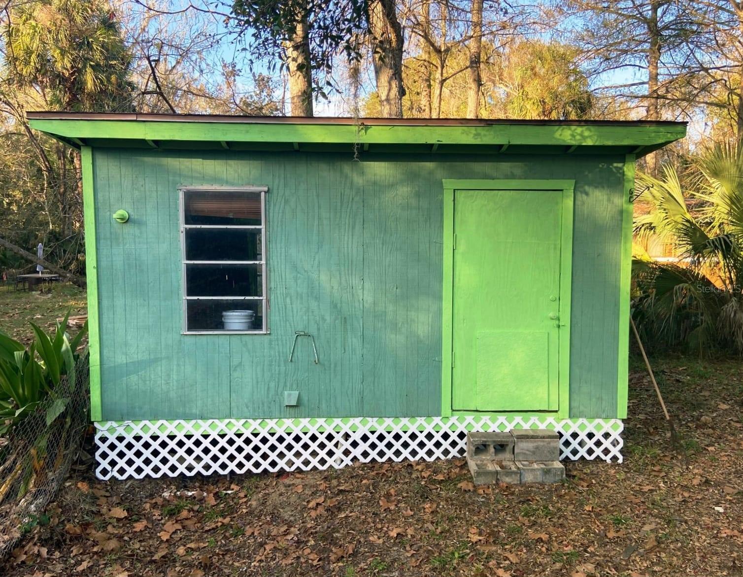 002079 - SHERWOOD FOREST - Residential