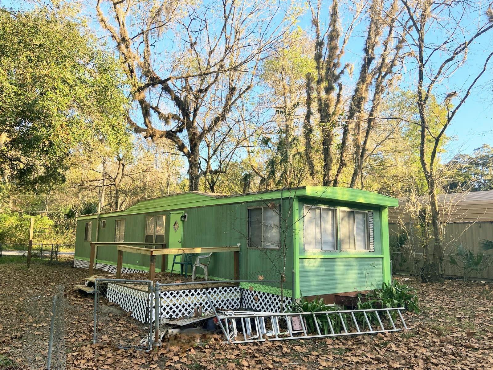 002079 - SHERWOOD FOREST - Residential