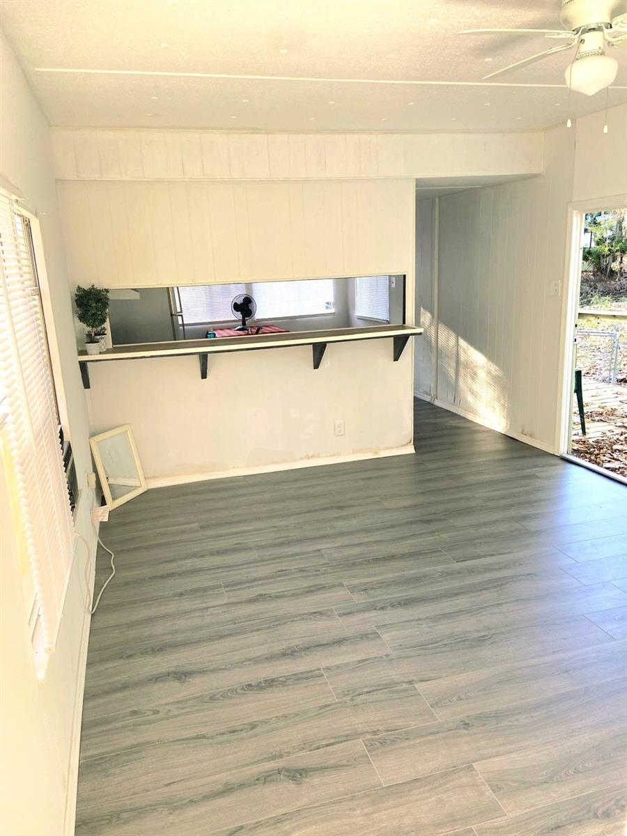 002079 - SHERWOOD FOREST - Residential