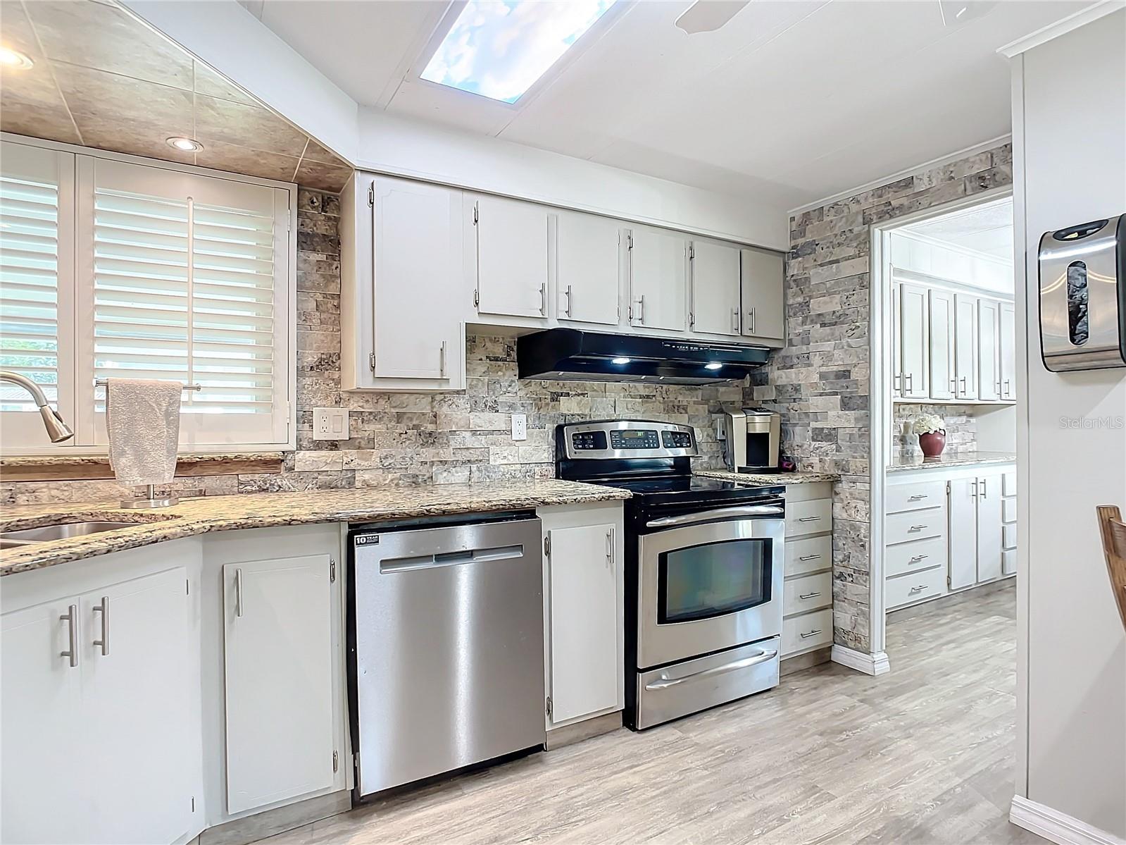 KOVE ESTATES COOP - Residential