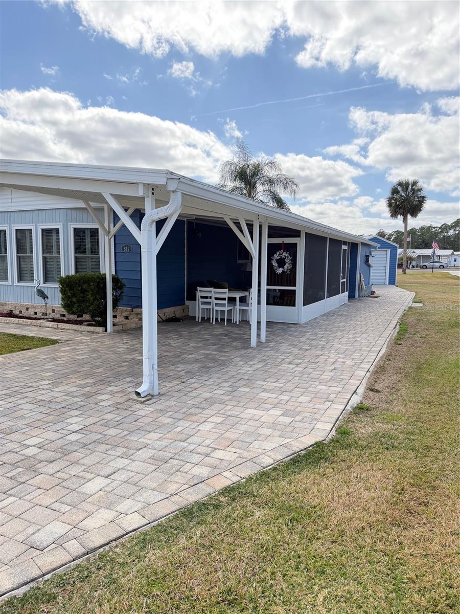 812 SWALLOW LANE M142