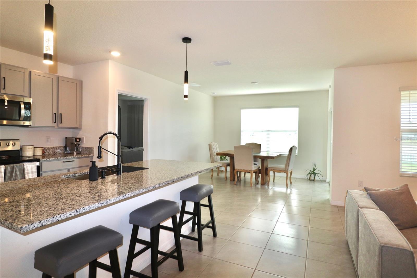 EPPERSON RANCH NORTH PH 6 POD - Residential Lease