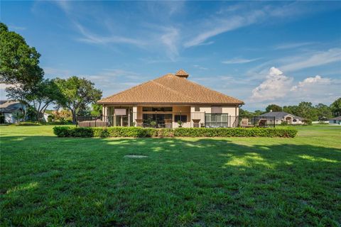 A home in HERNANDO