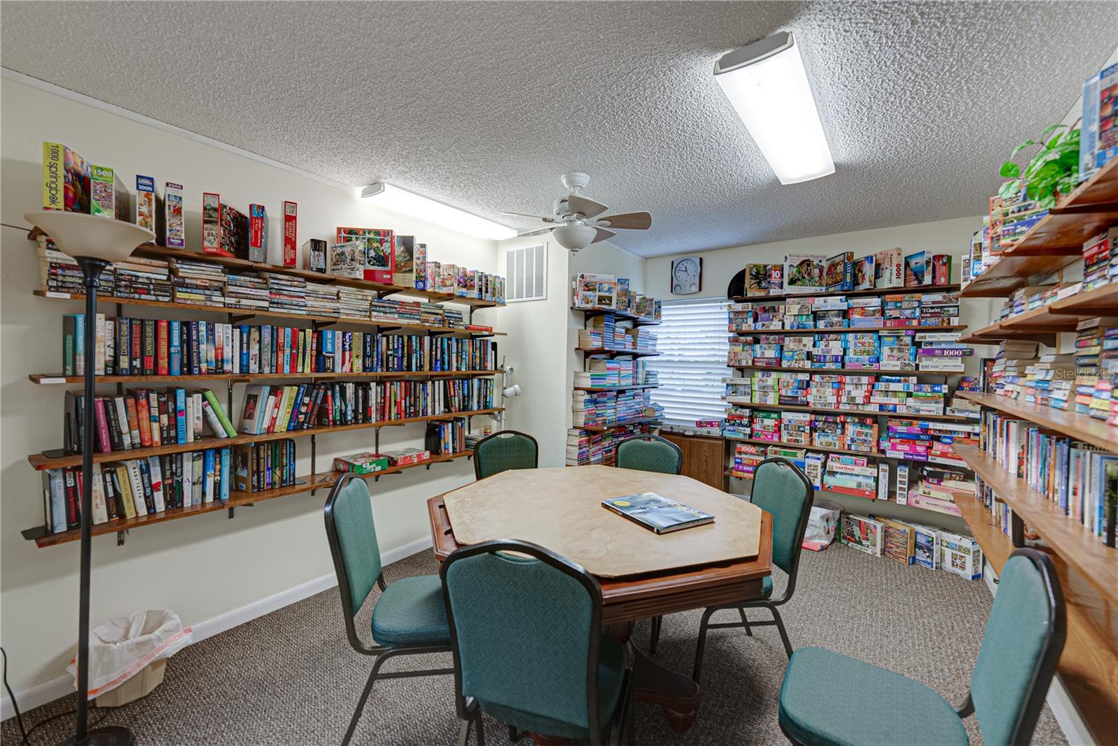 GARDEN GROVE OAKS - Residential