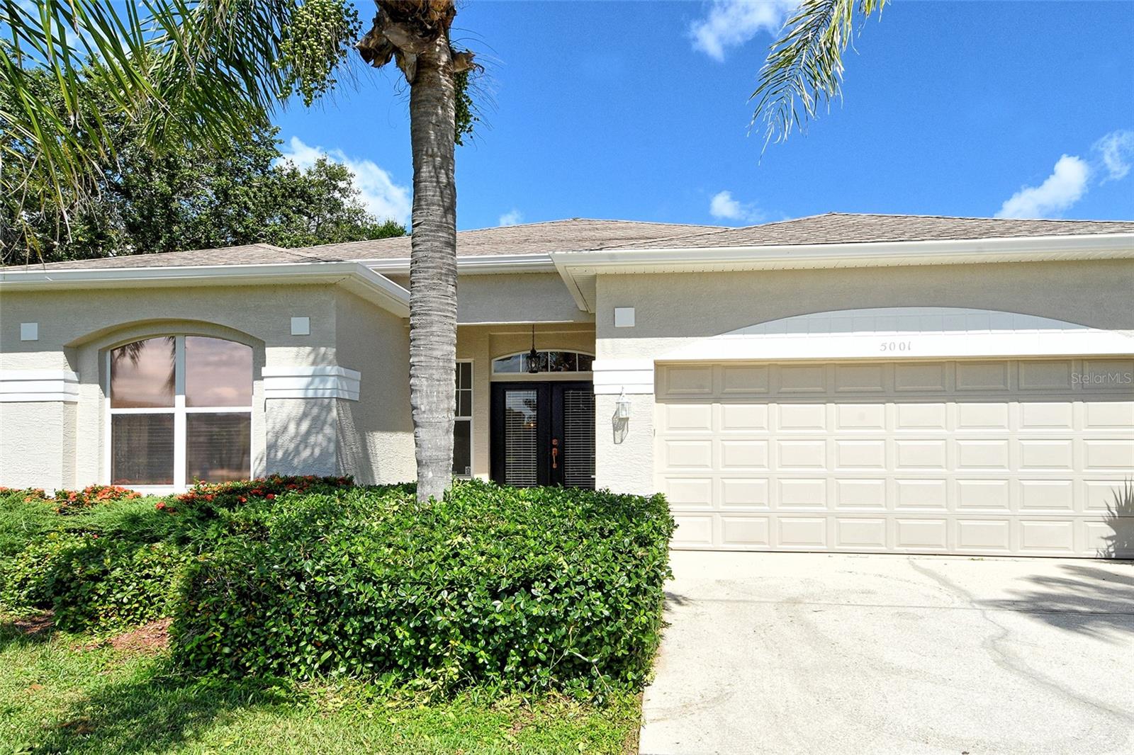WELLINGTON CHASE - Residential Lease