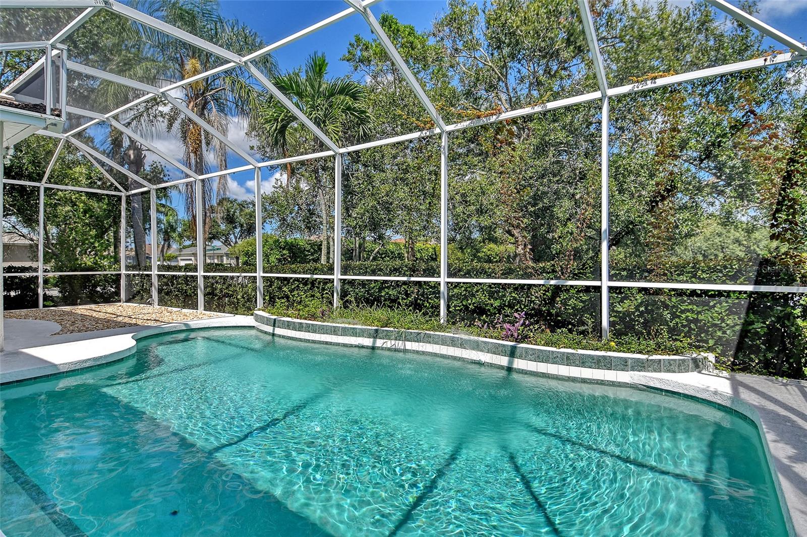 WELLINGTON CHASE - Residential Lease