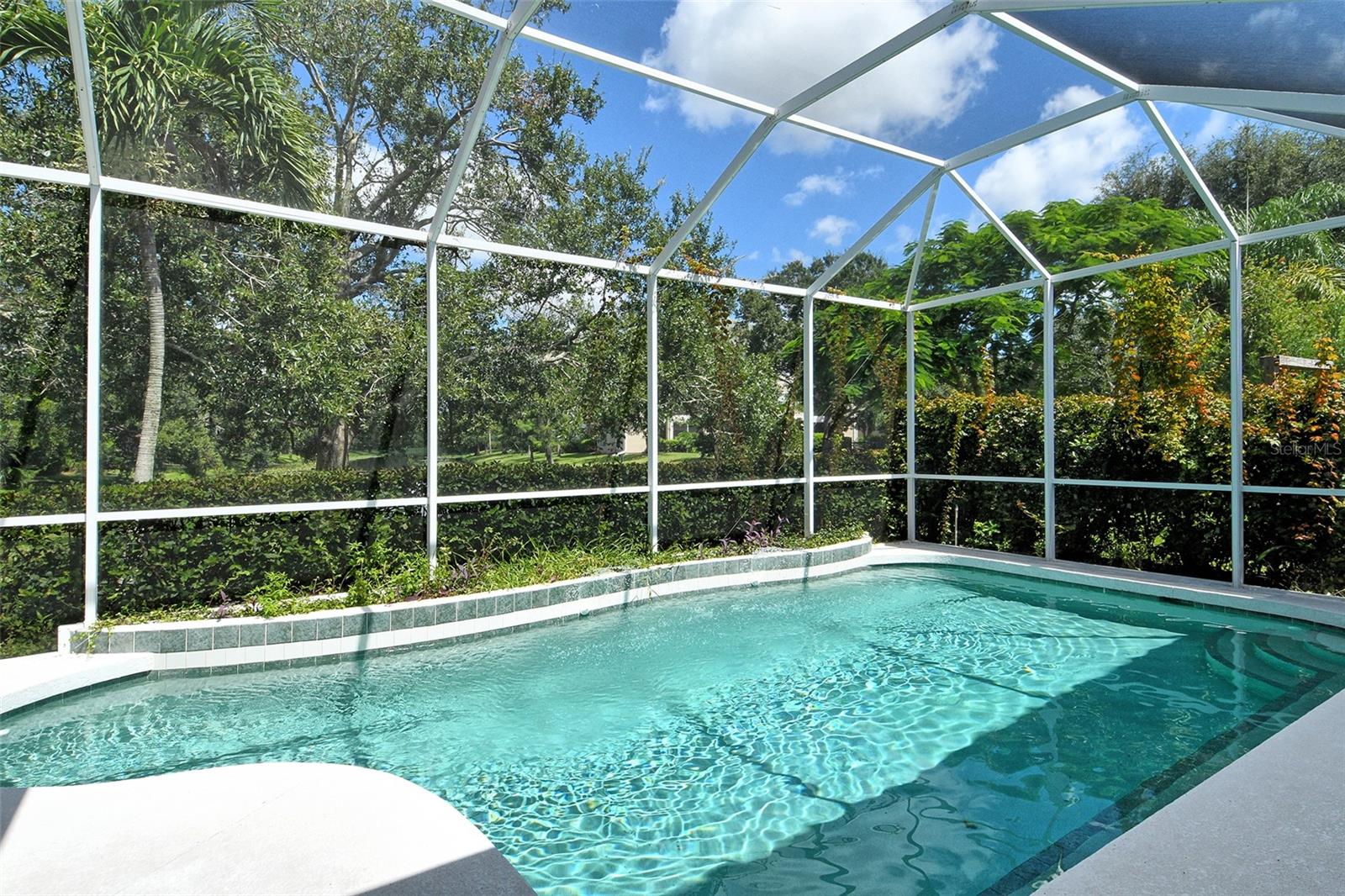 WELLINGTON CHASE - Residential Lease