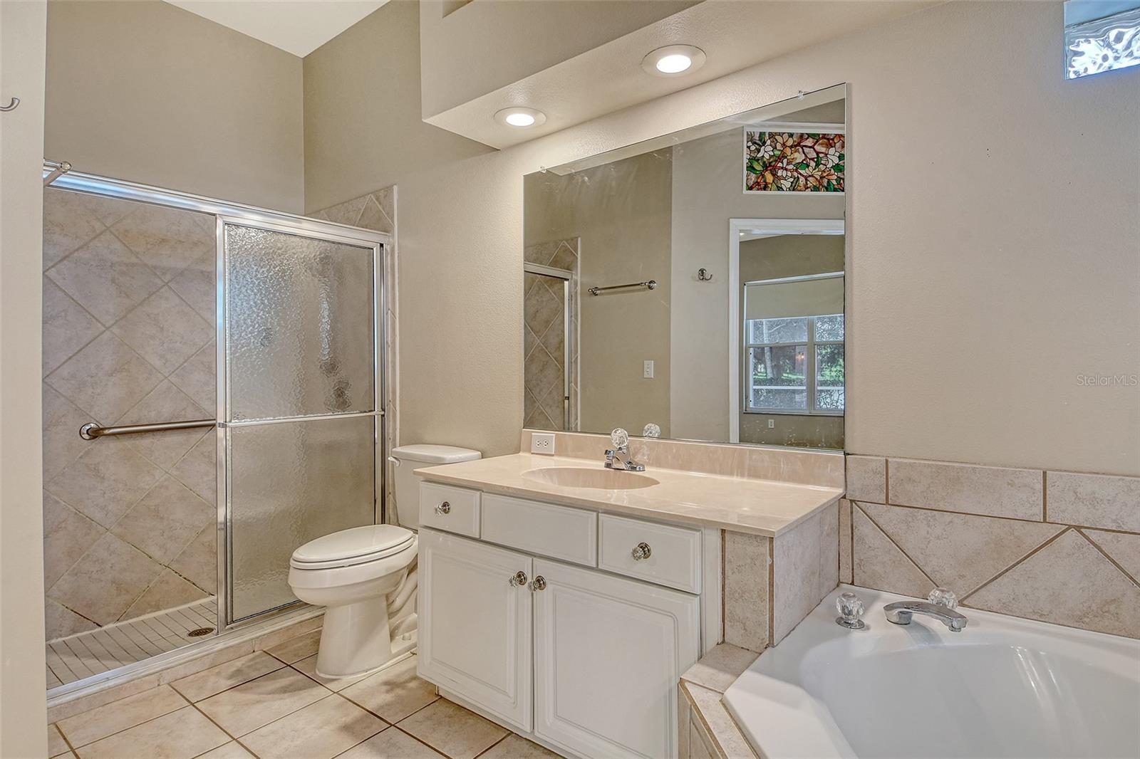 WELLINGTON CHASE - Residential Lease