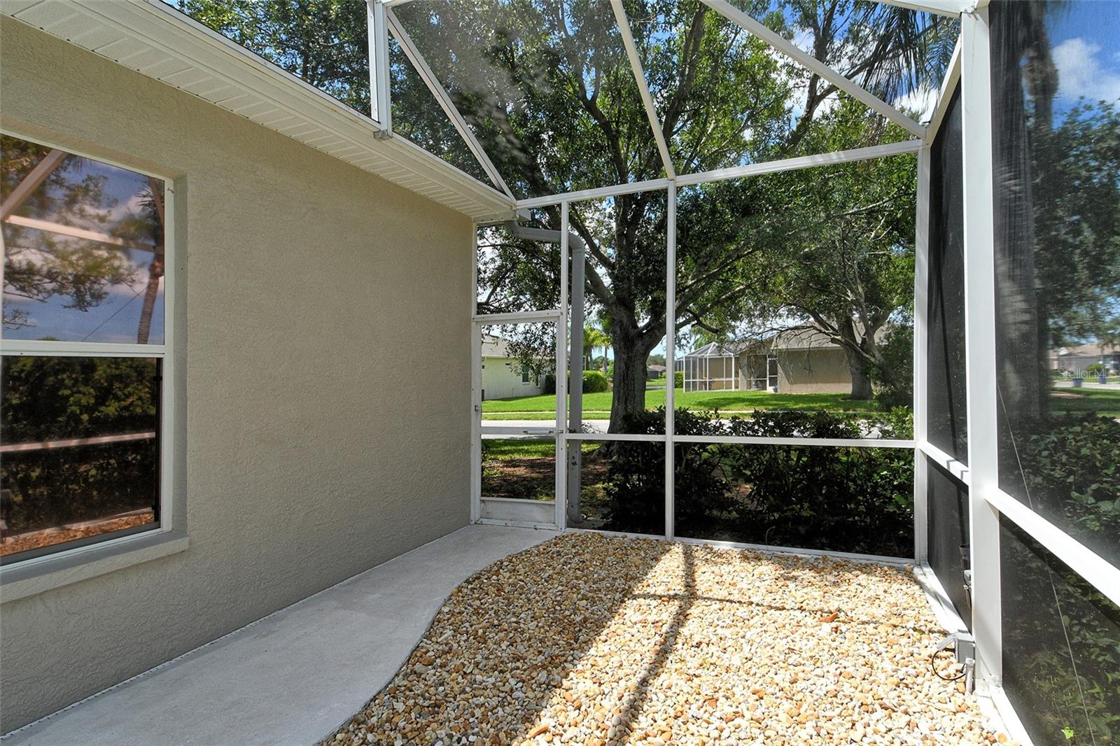WELLINGTON CHASE - Residential Lease