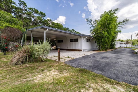 Tiny photo for 1136 Rue De Dore, Tavares, FL 32778 (MLS # G5114447)