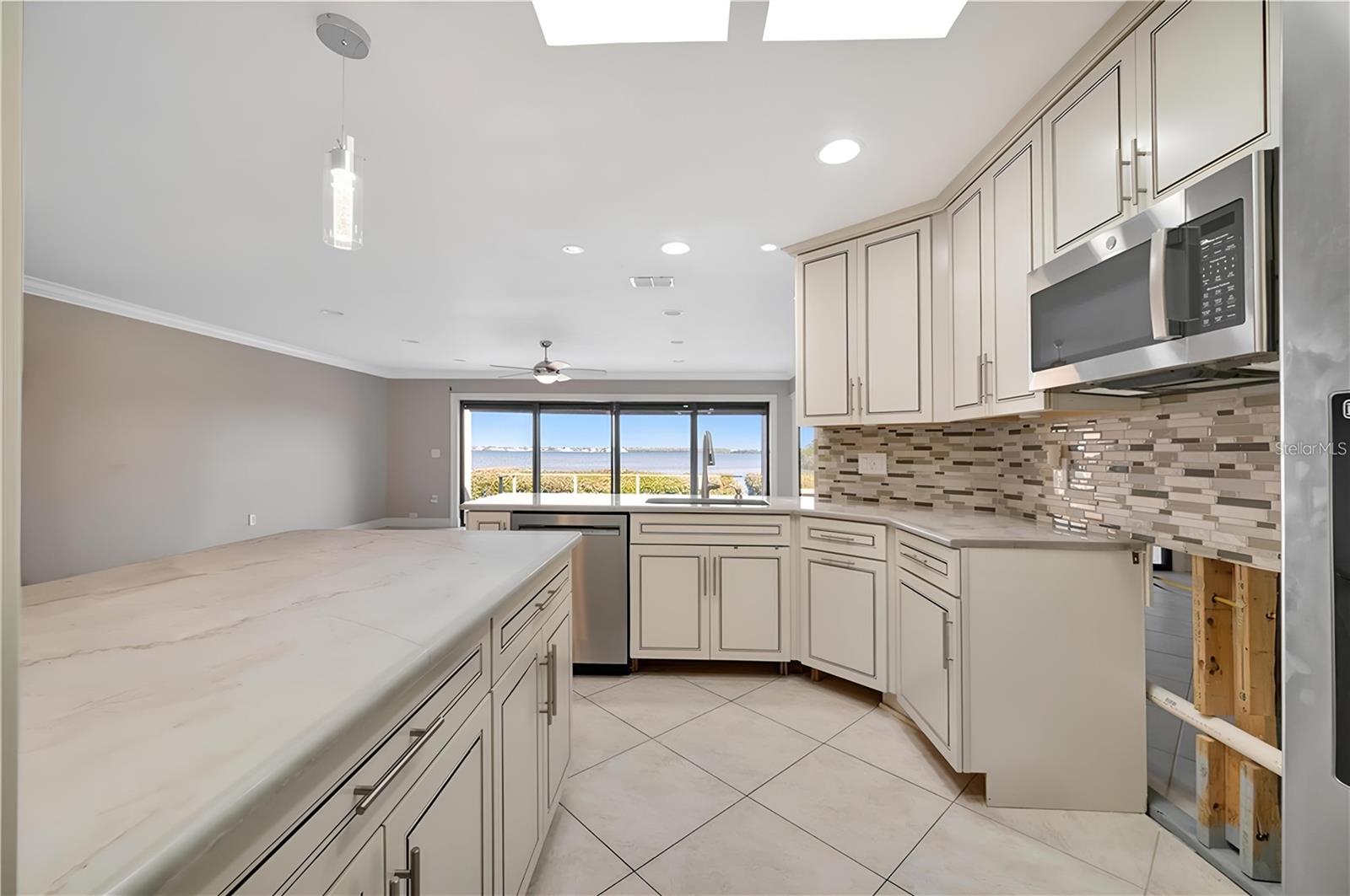 PALMA SOLA HARBOUR SEC 5 - Residential