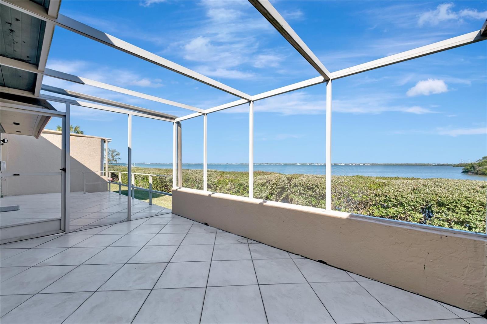 PALMA SOLA HARBOUR SEC 5 - Residential