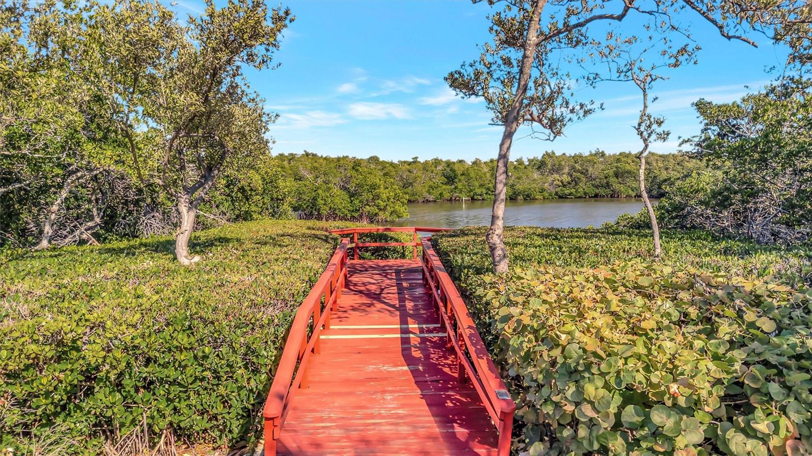 PALMA SOLA HARBOUR SEC 5 - Residential