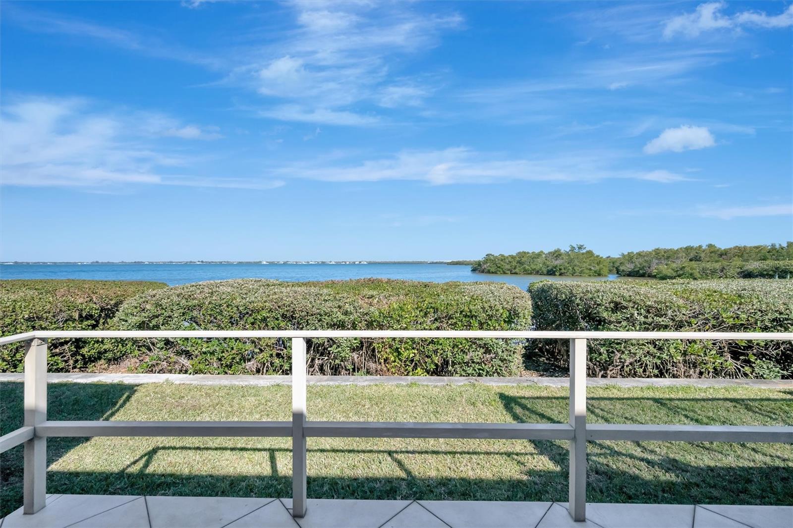 PALMA SOLA HARBOUR SEC 5 - Residential