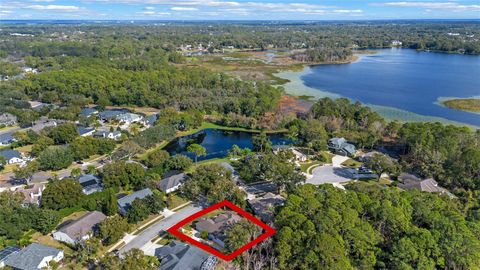 A home in LAKE MARY