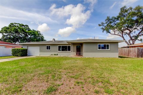 Photo of 1516 Lemon Street, Clearwater, FL 33756 (MLS # TB8371847)