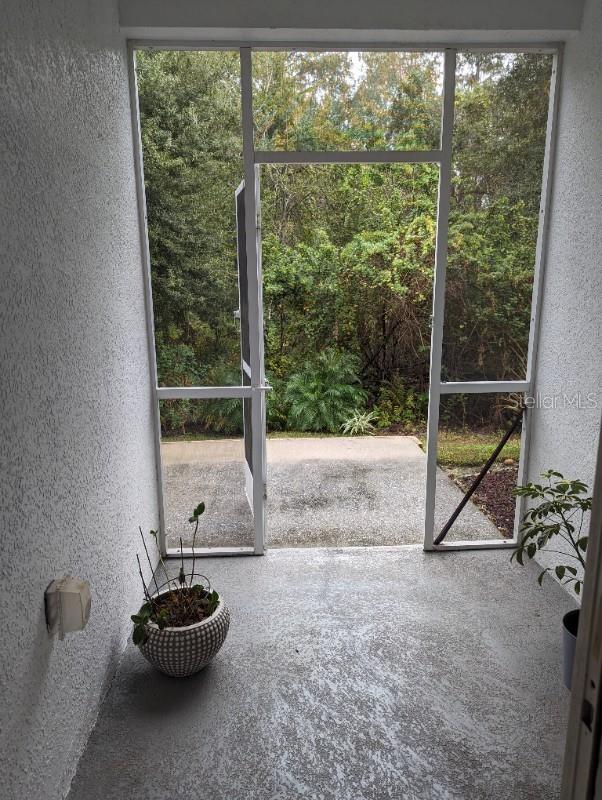 HUNTINGTON RIDGE TWNHMS - Residential Lease