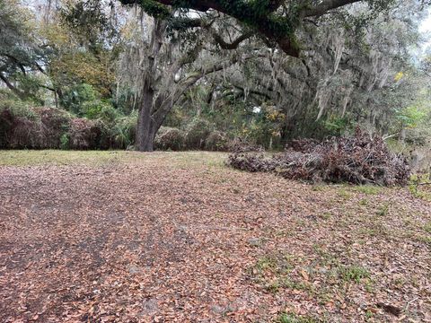 A home in SUMMERFIELD