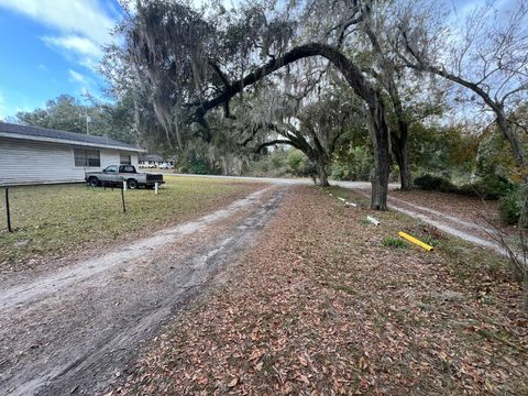 A home in SUMMERFIELD