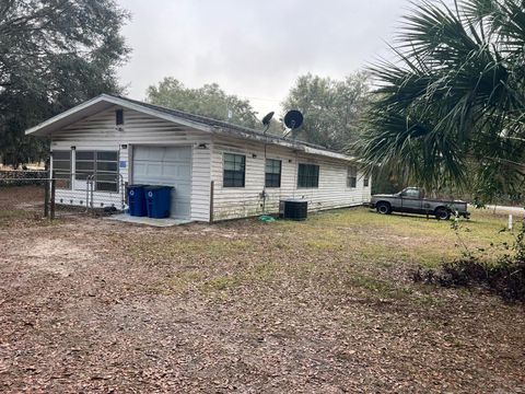 A home in SUMMERFIELD