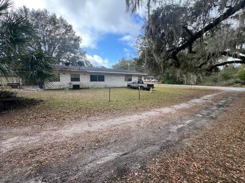 A home in SUMMERFIELD