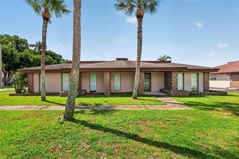 Photo of 1216 Mount Homer Road, Eustis, FL 32726 (MLS # G5117425)
