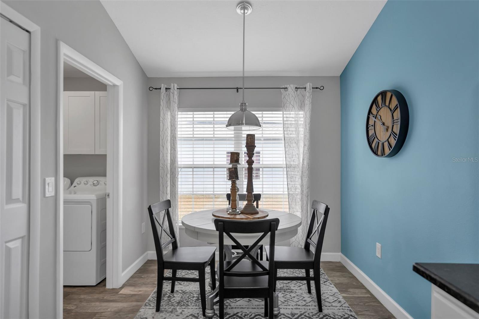 ROLLING HILLS ESTATES - Residential