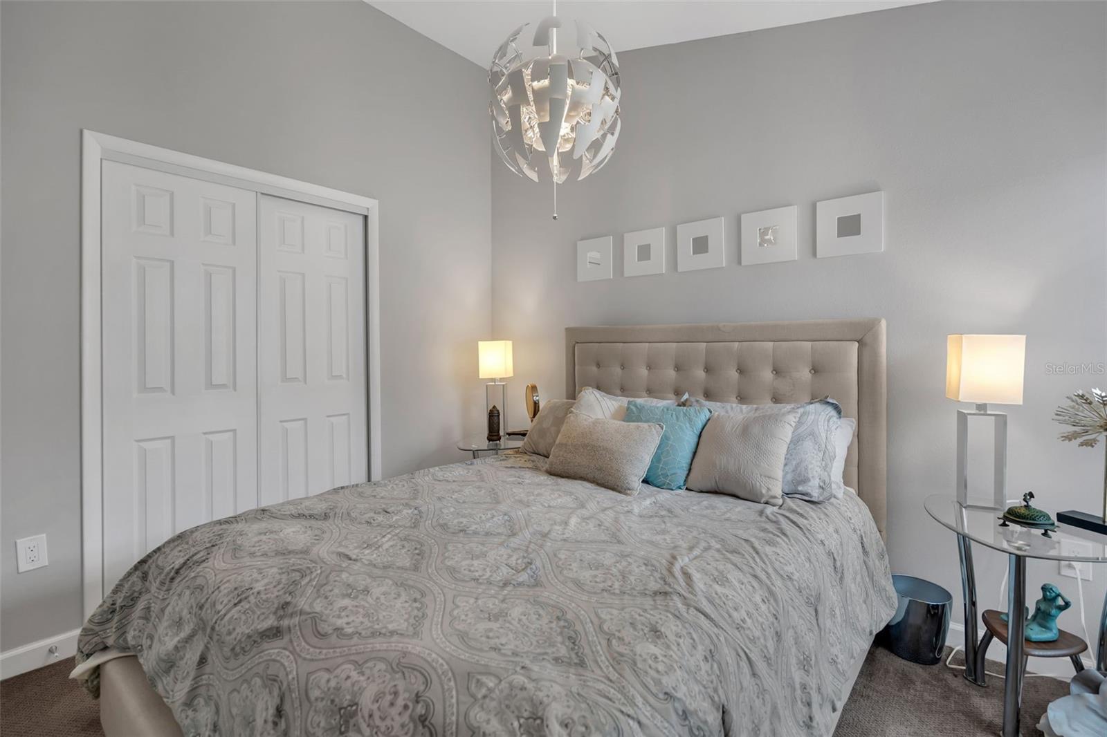 ROLLING HILLS ESTATES - Residential