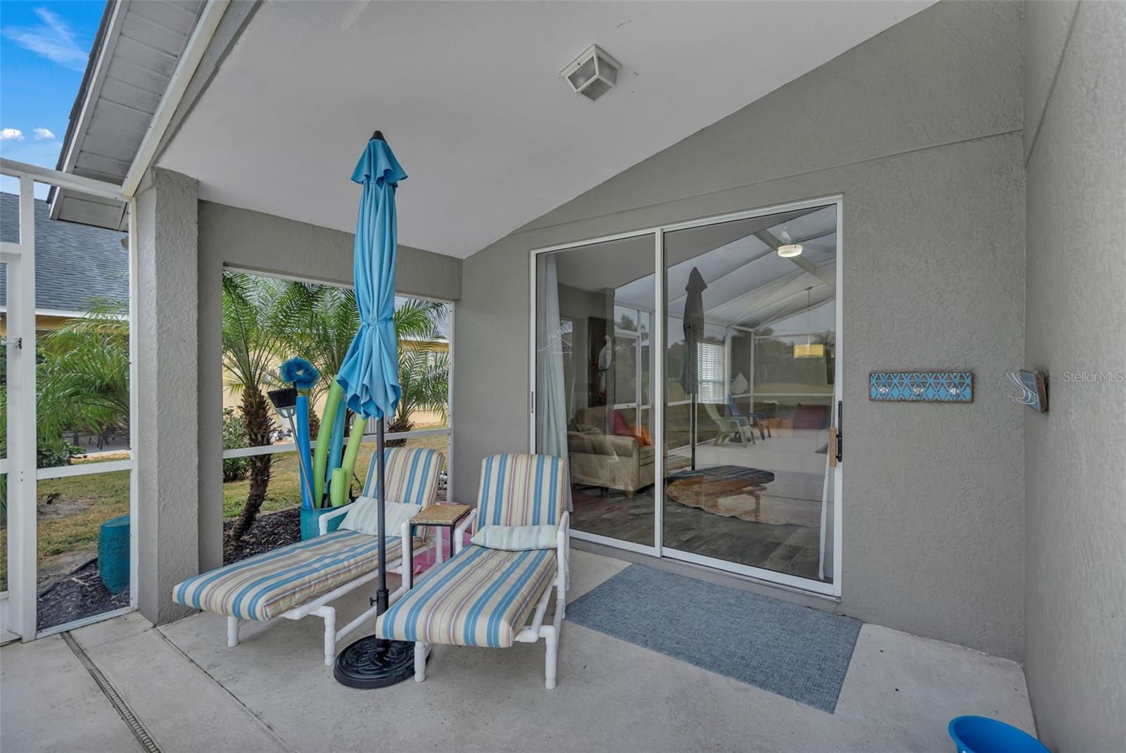 ROLLING HILLS ESTATES - Residential