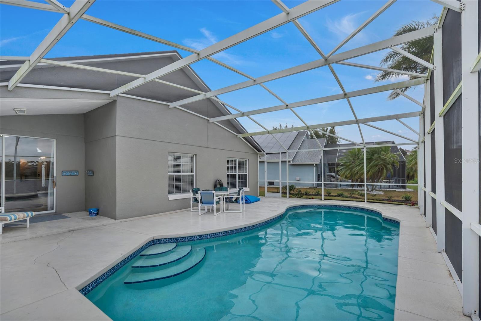 ROLLING HILLS ESTATES - Residential