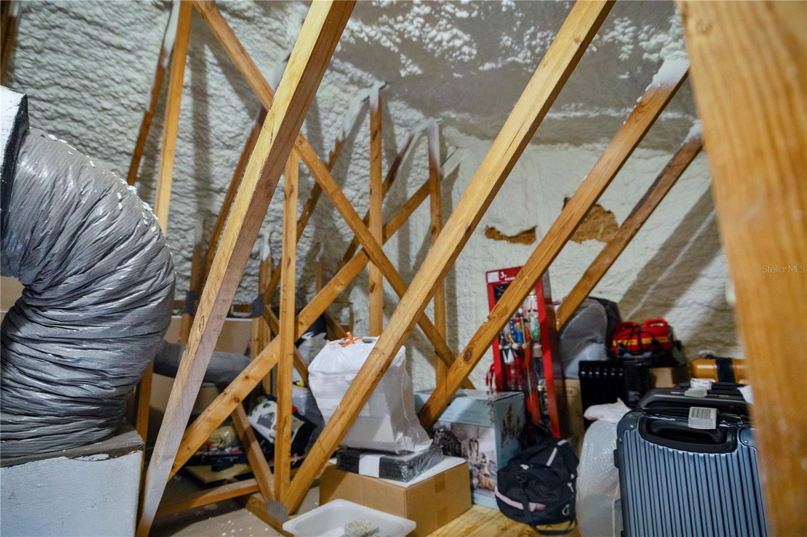 WEKIVA RESERVE UNIT 3 - Residential