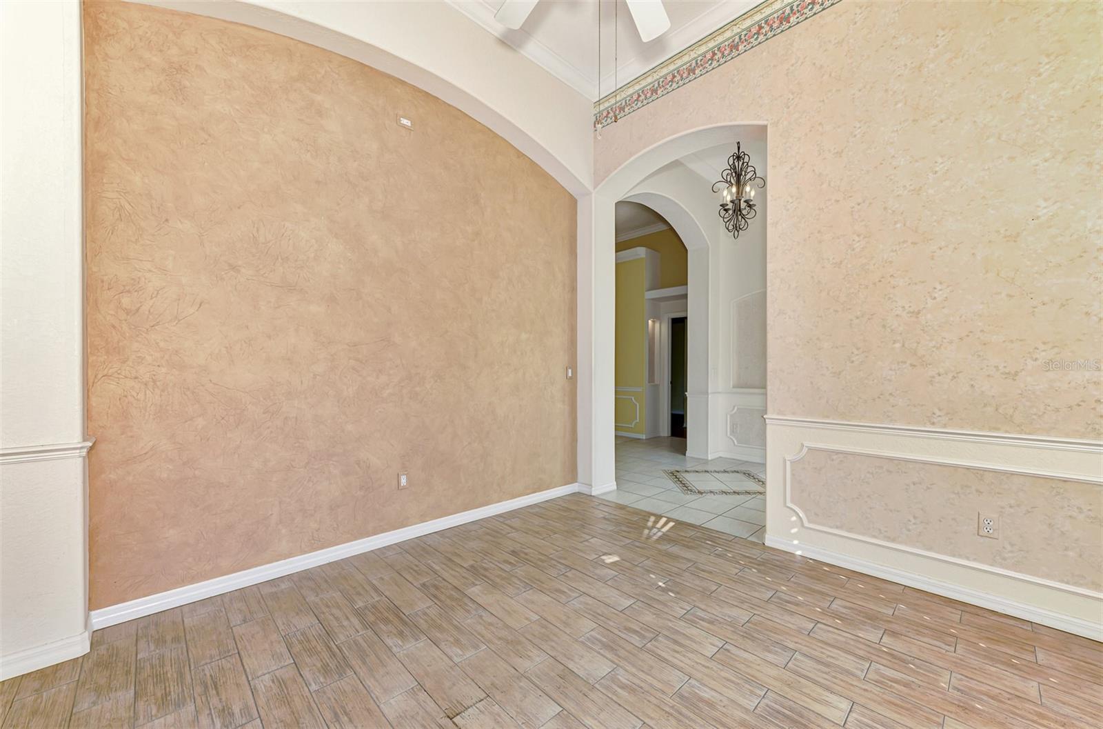 RIVERWOOD - Residential