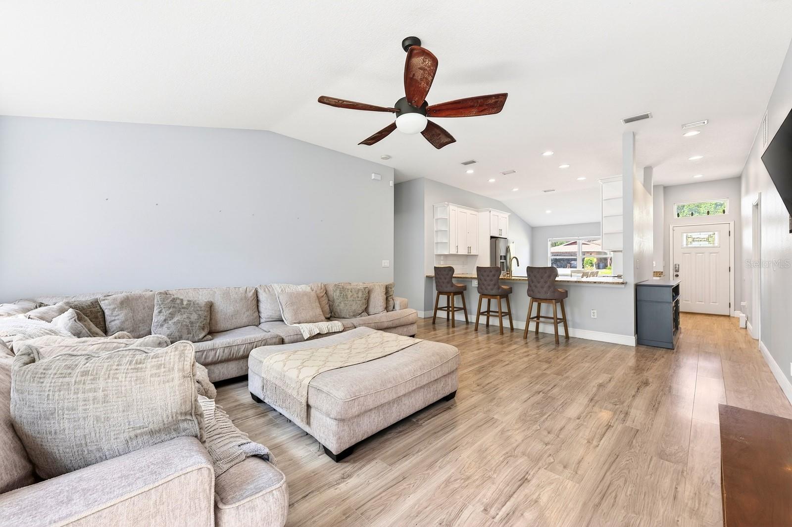 1031 MONTEREY DRIVE