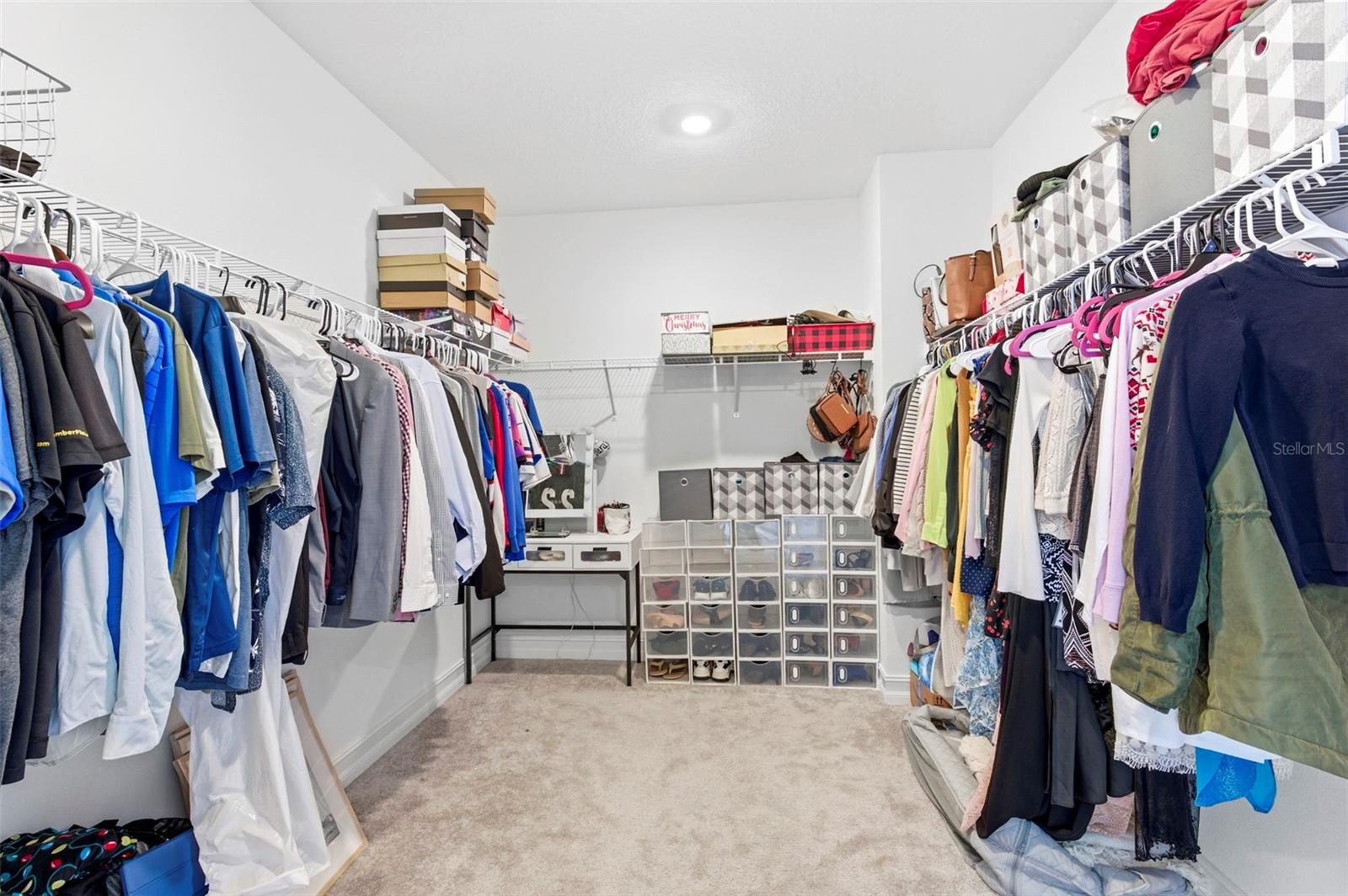 STONEGATE PRESERVE IA - Residential