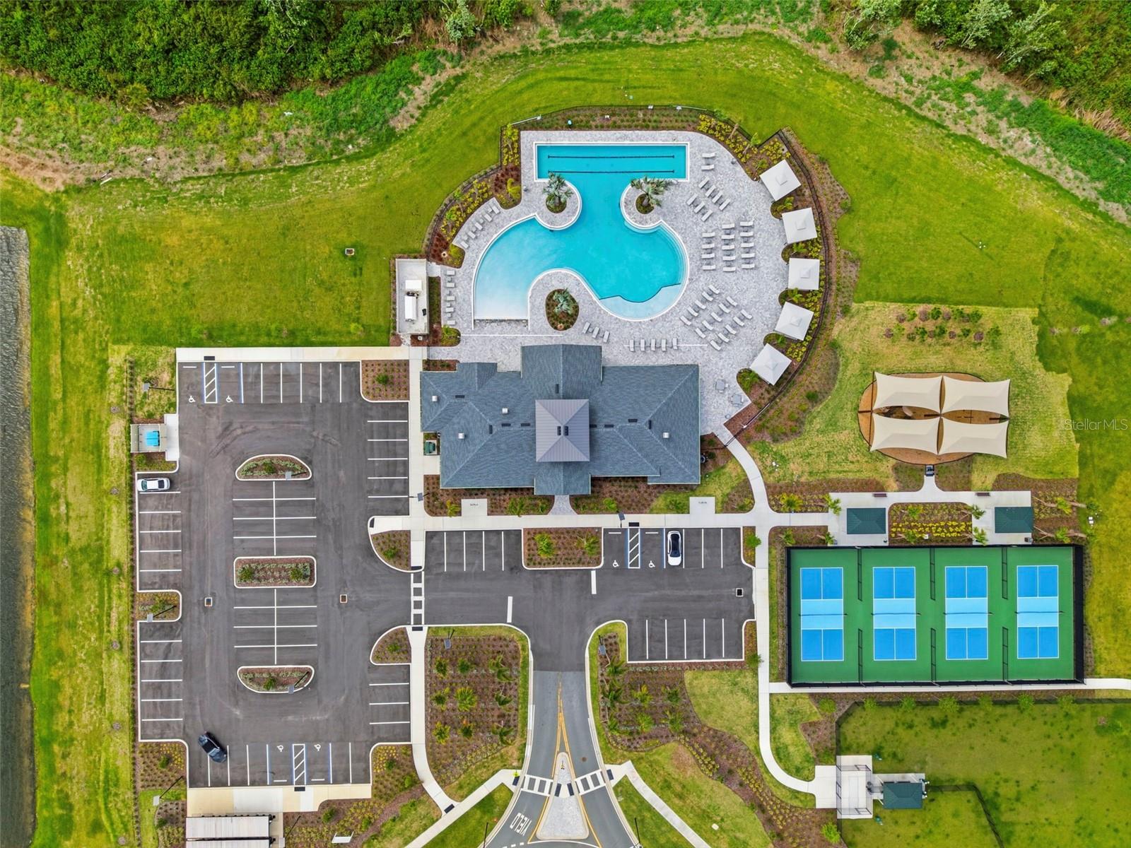 STONEGATE PRESERVE IA - Residential