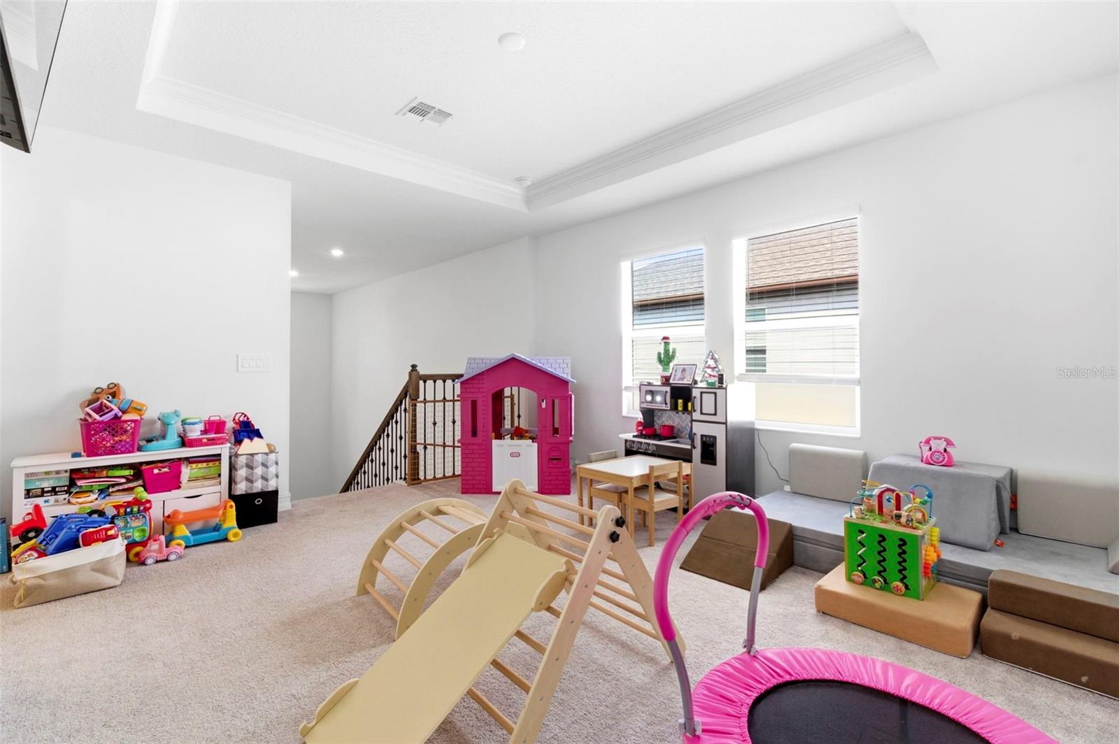 STONEGATE PRESERVE IA - Residential