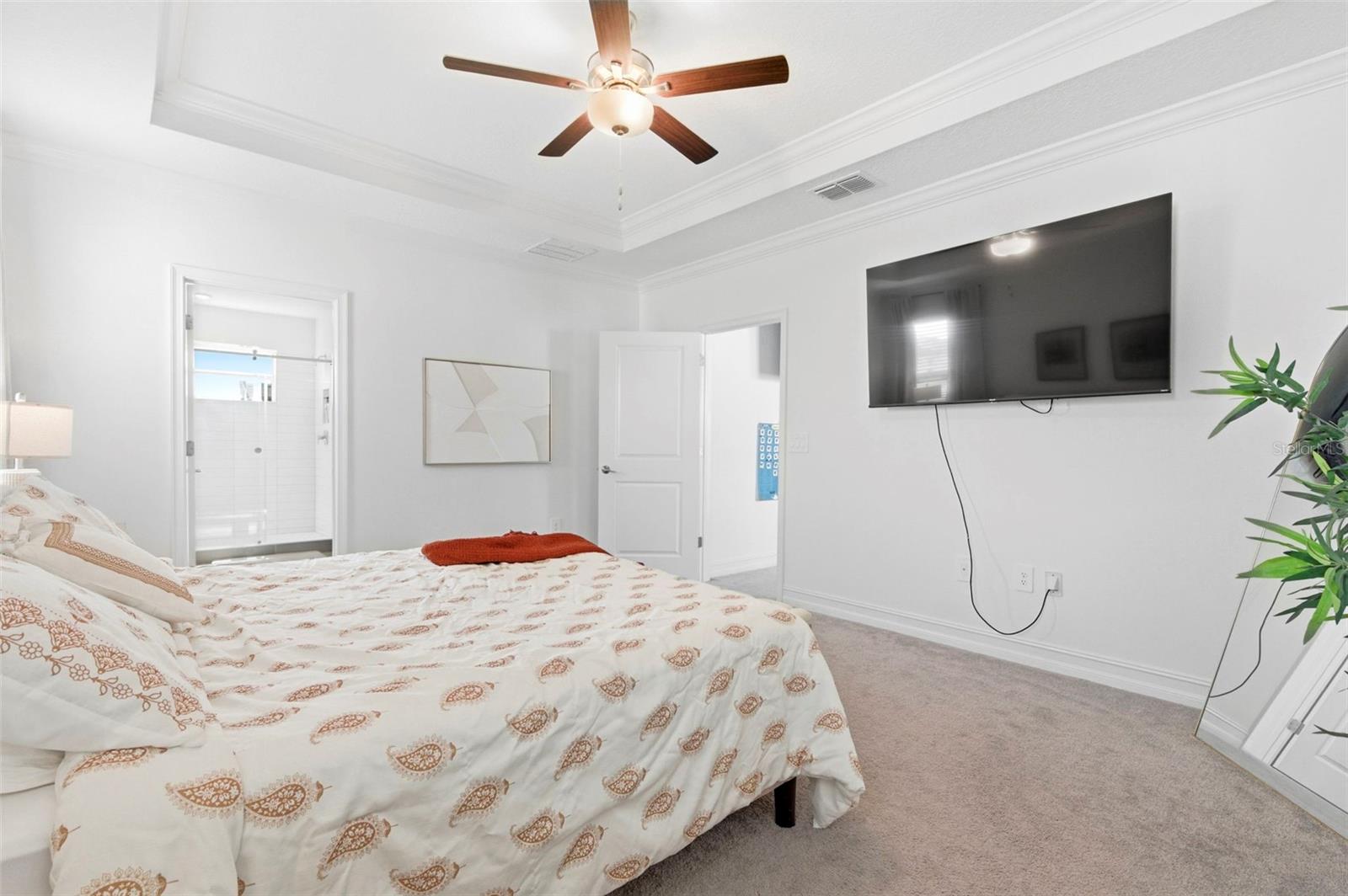 STONEGATE PRESERVE IA - Residential