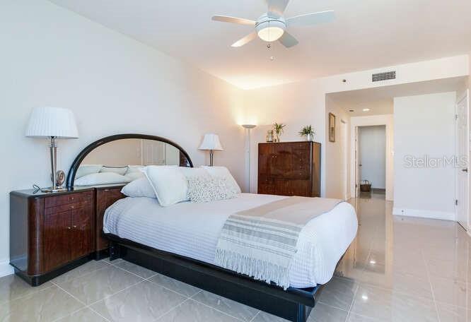 ULTIMAR ONE CONDO - Residential