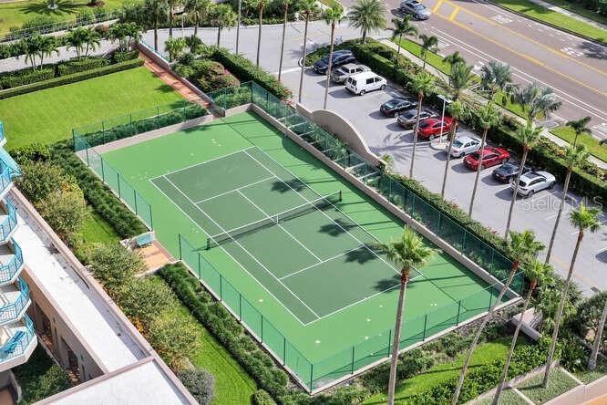 ULTIMAR ONE CONDO - Residential