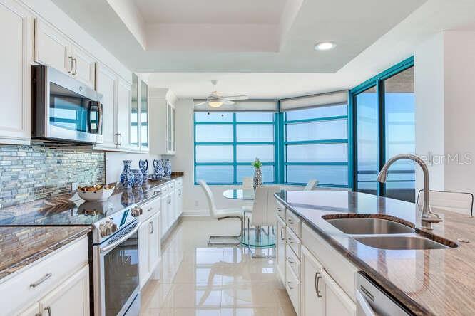 ULTIMAR ONE CONDO - Residential