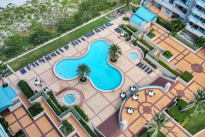 ULTIMAR ONE CONDO - Residential