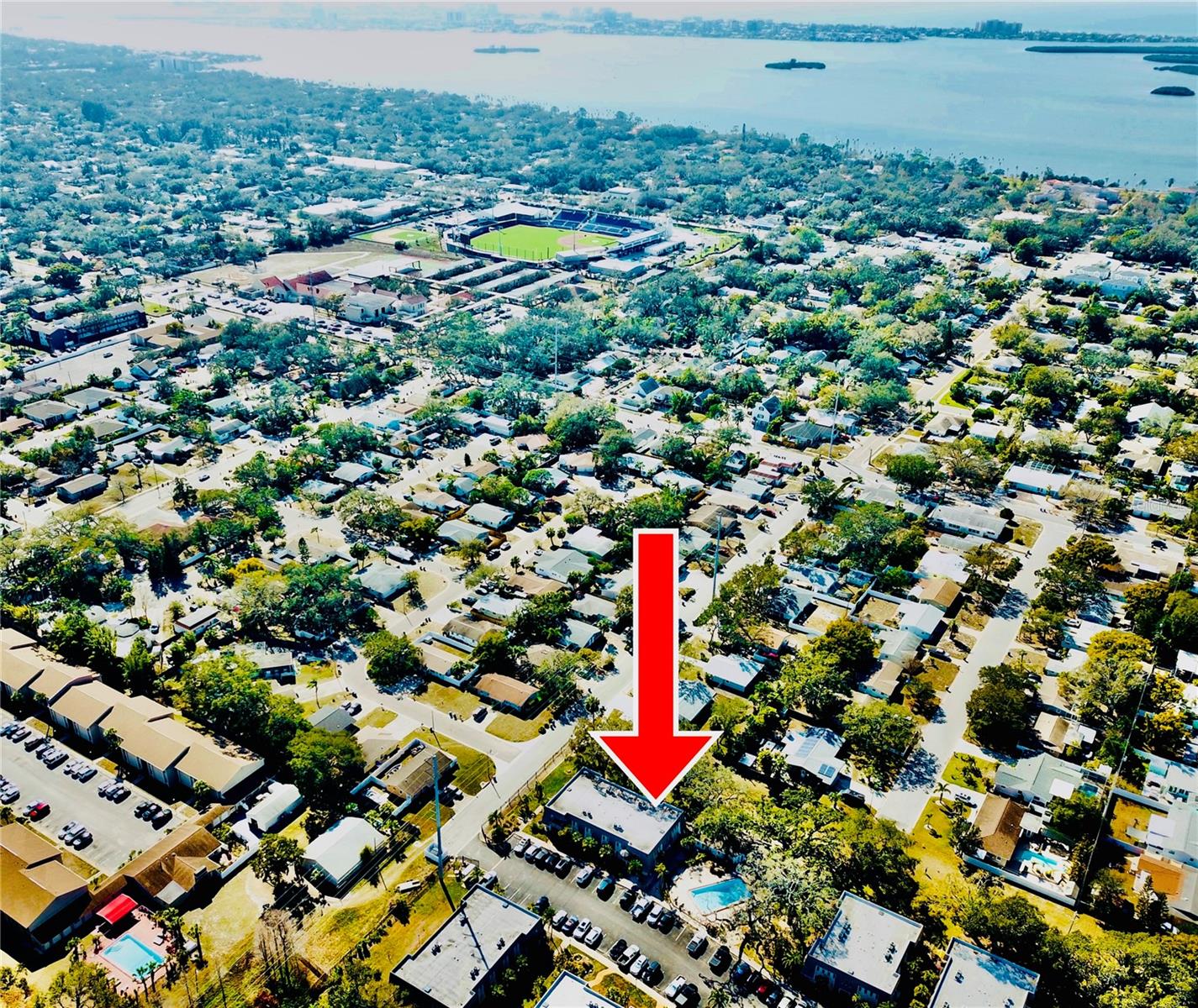 700 LYNDHURST STREET 1024