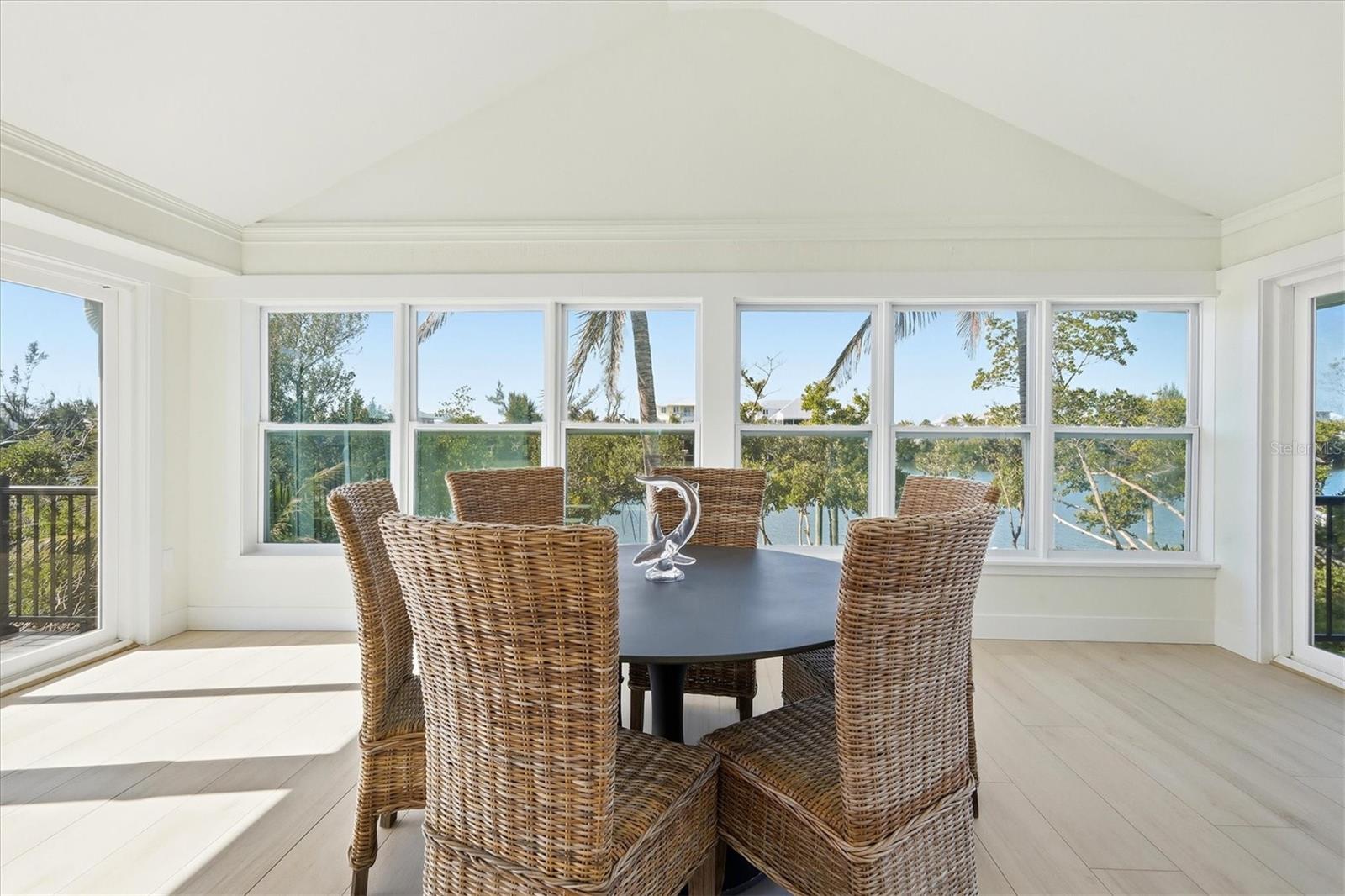 COLONY DON PEDRO PH 04 - Residential